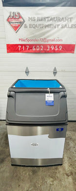 Manitowoc D-570 Ice Storage Bin - 532 lb.** New Open Box**