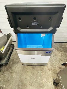 Manitowoc D-570 Ice Storage Bin - 532 lb.** New Open Box**