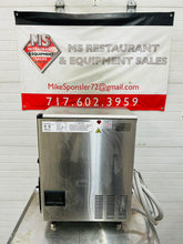 Load image into Gallery viewer, Avantco Ice UC-B-77-A 14 13/16" Air Cooled Ice Machine - Fully Refurbished