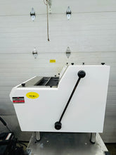 Load image into Gallery viewer, Oliver 732-N Front-Load Bread Slicer, 115v Fully Refurbished Tested and Working
