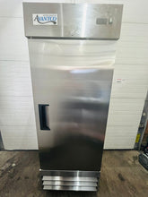 Load image into Gallery viewer, Avantco 1718A19RHC 29" Solid Door Reach-In Refrigerator Fully Refurbished