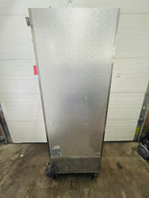Load image into Gallery viewer, Avantco 1718A19RHC 29" Solid Door Reach-In Refrigerator Fully Refurbished