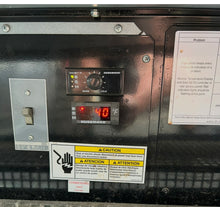 Load image into Gallery viewer, Hussman Q3-SS-6S 6' Commercial Refrigerated Display Case Fully Refurbished