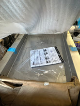 Load image into Gallery viewer, Belshaw HG18-EZ 40# SS Hand Glazer W Applicator On Rails “NEW Open Box”