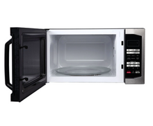 Load image into Gallery viewer, Magic Chef 1.6 CU. FT. COUNTERTOP COOKING WITH STAINLESS DOOR
