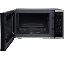 Load image into Gallery viewer, Magic Chef 1.1 CU. FT. COUNTERTOP COOKING IN STAINLESS STEEL WITH DIGITAL TOUCH
