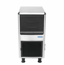Load image into Gallery viewer, Magic Chef 90 LBS. FREESTANDING ICE MAKER IN STAINLESS STEEL