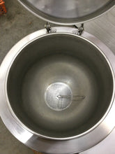 Load image into Gallery viewer, Groen AH/1E-20_NAT Stainless Steel 20 Gal. Natural Gas Kettle Fully Refurbished!