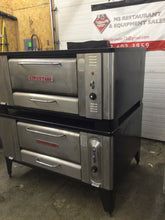 Load image into Gallery viewer, Blodgett 1000 Dbl Stack 4 Pie / Deck Pizza Oven Nat Gas Refurbished