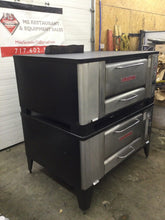 Load image into Gallery viewer, Blodgett 1000 Dbl Stack 4 Pie / Deck Pizza Oven Nat Gas Refurbished