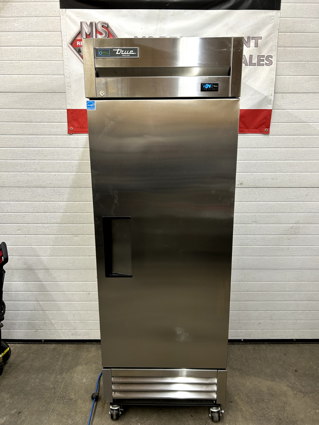 True T-19F-HC Reach In Freezer 1 SS Solid Door Fully Refurbished!