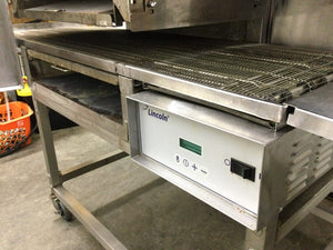 Lincoln Impinger 1132 Electric 208v/3ph Double Stack 18” Conveyor Pizza Oven