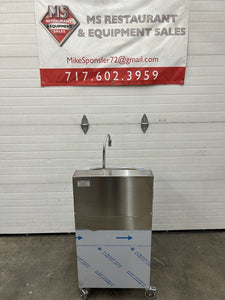 Hybrid 684 Hands Free Portable Sink NEW