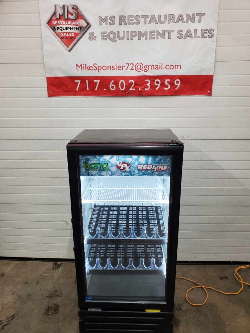 Imbera VR10 “BANG” 8.9 Cu. Ft. ￼115v Glass Door Merchandiser Tested and Working!