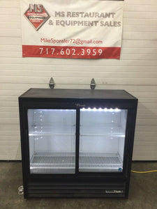 True GDM-41SL-60-HC-LD 47” Two Section Glass Door Merchandiser, (2) Sliding Door