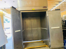 Load image into Gallery viewer, Baxter PW2E-40.5&quot;D-FL Double 62&quot; Wide Roll-In Proofer Cabinet 40&quot; Interior Depth, 2 Doors.