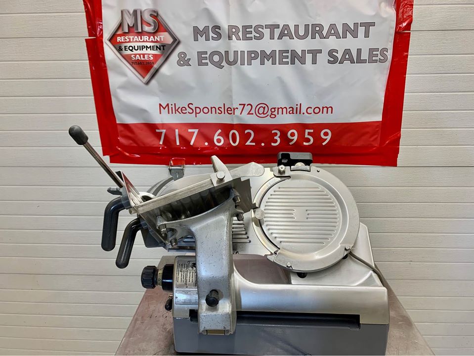 Hobart 2912 6 Speed Automatic Deli Slicer w/ Sharpener. Refurbished Tested & Working!