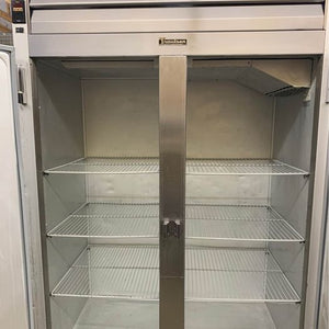 TRAULSEN G22010/REACH IN TWO DOOR FREEZER Clean, Tested & Working!