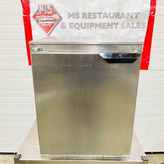 Beverage Air - UCR20Y - Shallow Depth Undercounter Refrigerator 20 Cl – MS  Restaurant & Equipment Sales