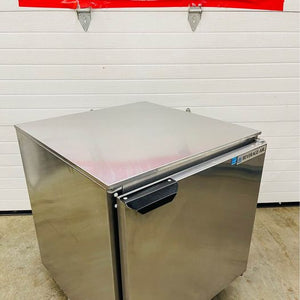 Beverage Air UCR27-23 27” Undercounter Refrigerator on casters. Tested & Working!