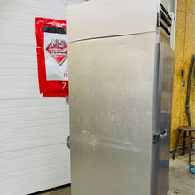 Load image into Gallery viewer, Traulsen G12010 Single Door Freezer w/ 2 Shelves. Tested &amp; Working!