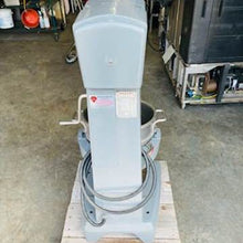 Load image into Gallery viewer, Hobart D-300 30qt Mixer 120v, 3 speed, w/ Bowl, Dough Hook &amp; Flat Beater Paddle #12 Hub New Clutch