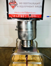 Load image into Gallery viewer, Groen TDB-40A 10 gal Steam Kettle - Manual Tilt, 2/3 Jacket, 240v/1ph