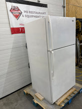 Load image into Gallery viewer, Maytag M1TXEGMYW Freestanding Top Freezer Refrigerator with 20.6 cu. ft.  Tested &amp; Working