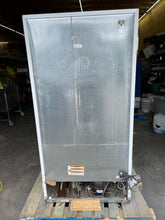 Load image into Gallery viewer, Maytag M1TXEGMYW Freestanding Top Freezer Refrigerator with 20.6 cu. ft.  Tested &amp; Working