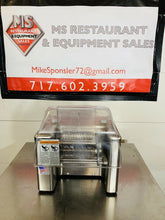Load image into Gallery viewer, BIRO PRO-9 MEAT TENDERIZER REFURBISHED, TESTED &amp; WORKING! W/ Tenderizer blades