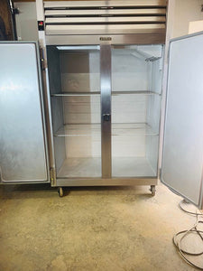 TRAULSEN G22010/REACH IN TWO DOOR FREEZER Clean, Tested & Working! Very Cold!!!