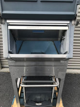 Load image into Gallery viewer, Follett Ice Transport System ITS700SG-31, Refurbished, Working Great