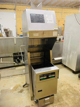 Load image into Gallery viewer, Pitco PH SEF184-S 60lb Electric Deep Fryer &amp; Giles FSH-2-PH Combo