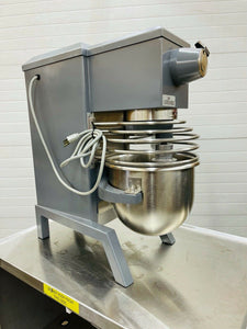 Univex Commercial SRM12 12QT Mixer W/Bowl Guard and Whisk Working!