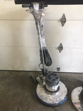 Load image into Gallery viewer, Euroclean ECFM20 20” Swing Buffer Tested &amp; Working!