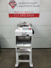 Load image into Gallery viewer, Oliver 797 - 32NC Bread Slicer Refurbished Tested Working