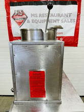 Load image into Gallery viewer, Groen TDB-40A 10gal Steam Kettle Manual Tilt 2/3 Jacket 240v/3ph