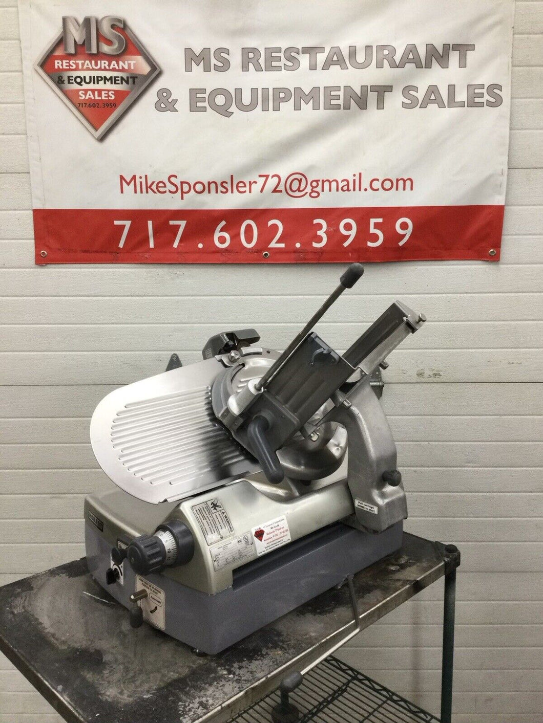 Hobart 2912 12” Deli Slicer Automatic Refurbished & Tested!