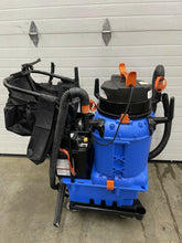 Load image into Gallery viewer, Kaivac Omniflex Crossover Mobile Cleaning System w/ Battery Box, Charger