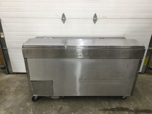 True TPP67 Pizza Prep Table 9 Pans Two door 67” Wide Refurbished