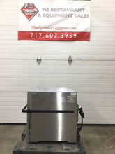 Load image into Gallery viewer, 2018 Merrychef Eikon e2s High Speed Cooking Countertop Oven - 208/240v