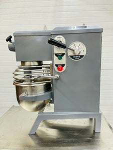Univex Commercial SRM12 12QT Mixer W/Bowl Guard and Whisk Working!