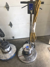 Load image into Gallery viewer, Euroclean ECFM20 20” Swing Buffer Tested &amp; Working!