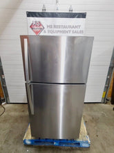 Load image into Gallery viewer, Whirlpool 21.3 cu. ft. Top Freezer Refrigerator in Monochromatic Stainless Steel