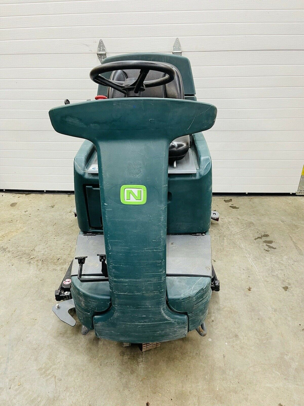 Tennant Nobles (T7) Speed Scrub Rider 32” Floor Scrubber Tested Working!