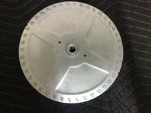 Load image into Gallery viewer, NEW SOUTHBEND BLOWER WHEEL ASSEMBLY 9-7/8&quot; OD 1175152 (With Bolts And Puller)