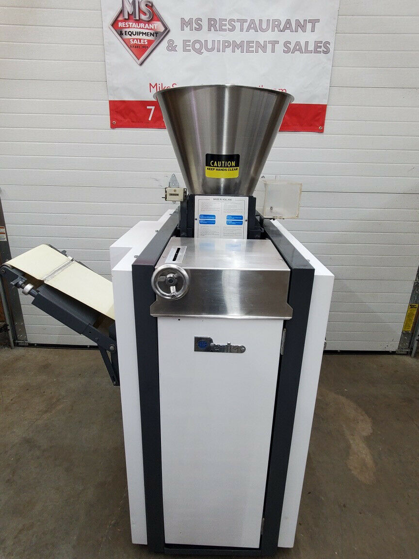 Benier B8012 - 2 Piston Multi-Pocket Dough Divider Fully Refurbished Working!