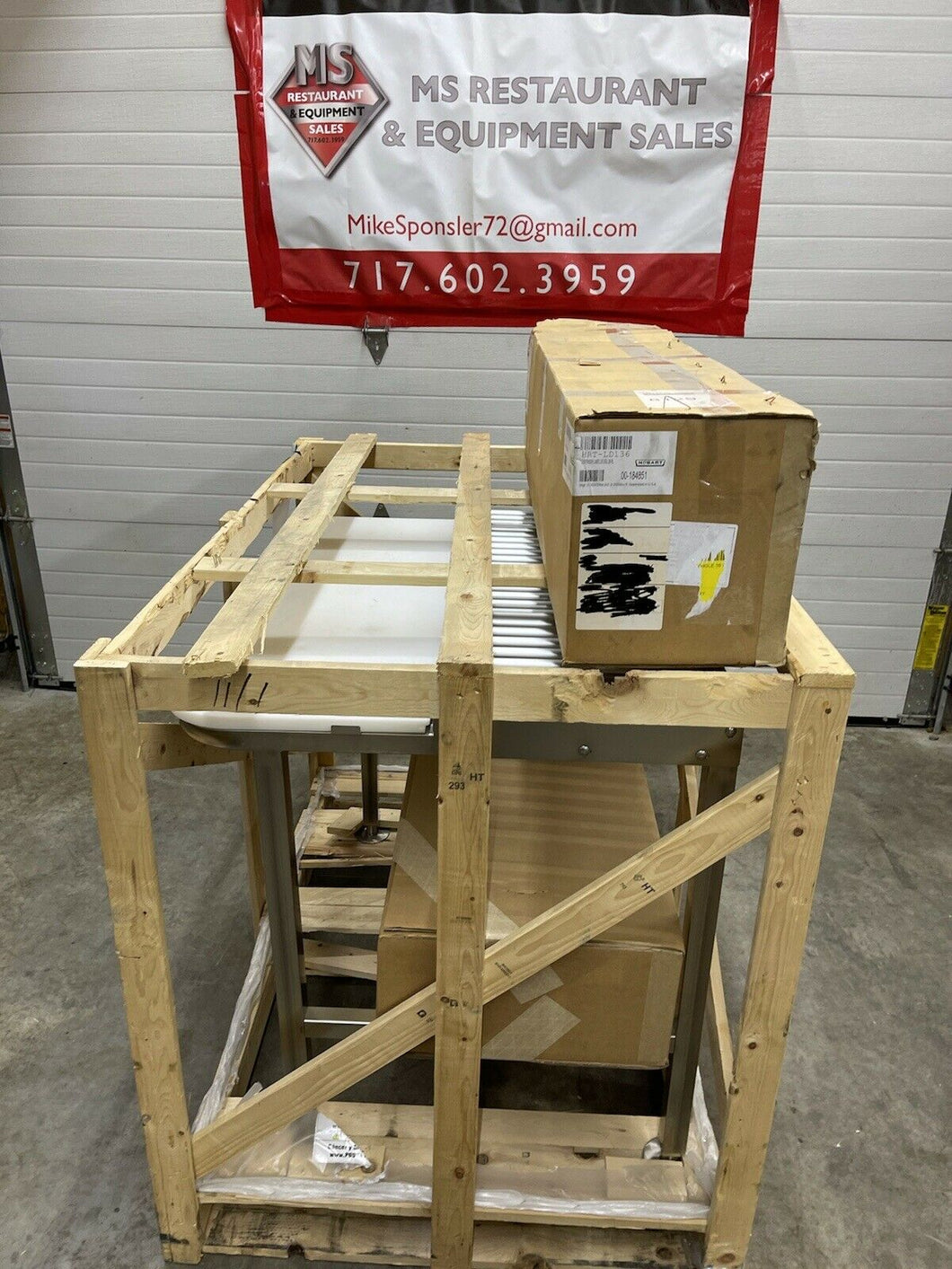 Hobart HRT5-3 Roller/Discharge Table W/ HRT-LD136 NEW IN THE BOX