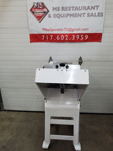 Load image into Gallery viewer, Oliver 797-32NC Bread Slicer Fully Refurbished!