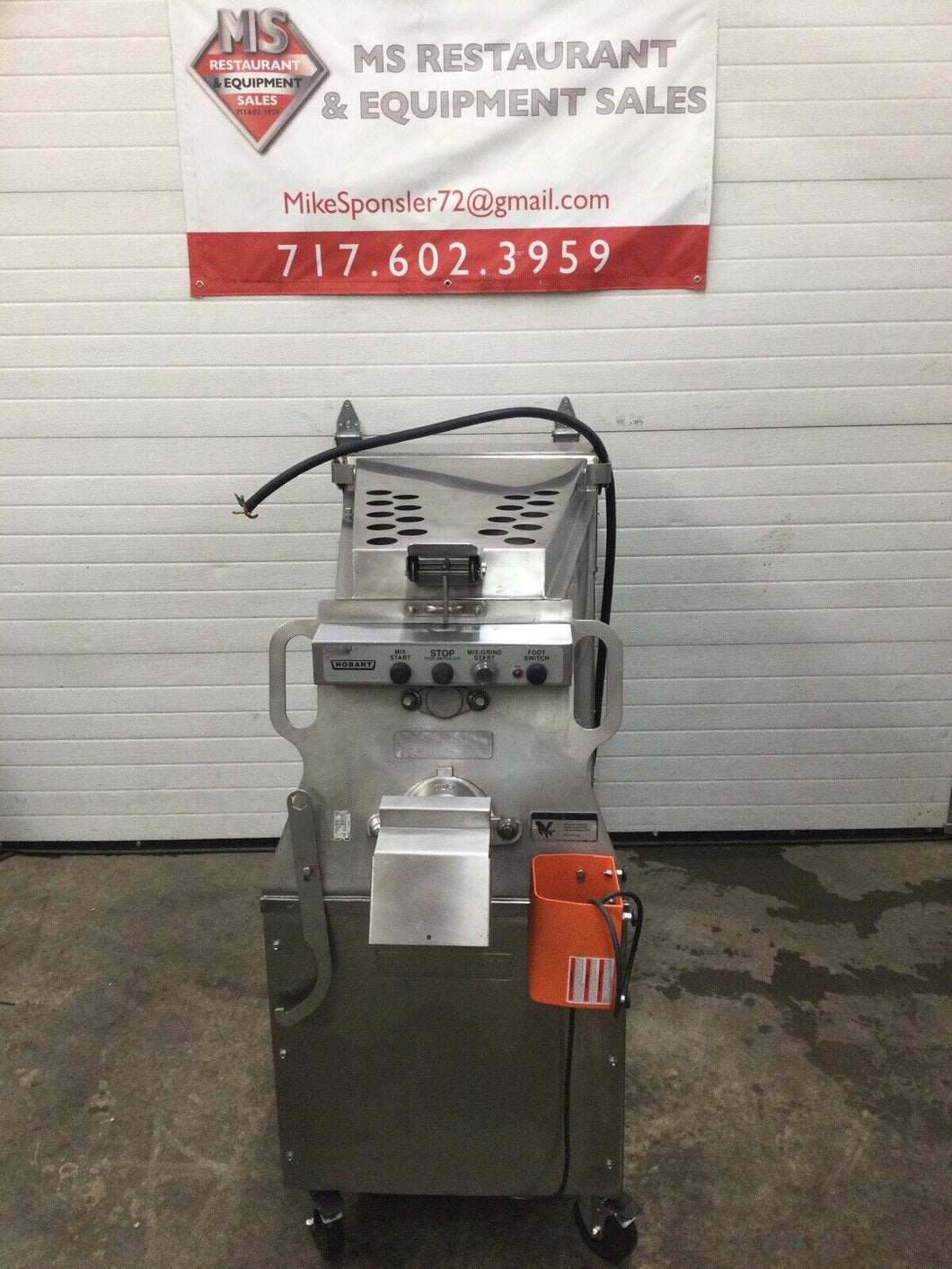 Hobart Mg2032 Commercial Meat Grinder Mixer #32 Hub 200 Capacity Refurbished!